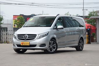 2016款奔驰V级 V260 2.0T自动尊贵加长版图片