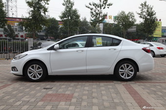 2015款科鲁兹 1.5L 自动精英版