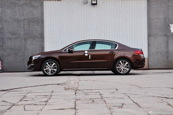 2015款东风标致508自动旗舰版