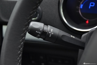 2016款雪铁龙C4L 1.6T自动旗舰型