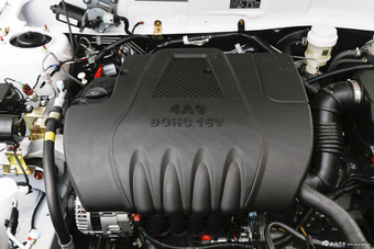 2015款V3菱悦1.5L手动风采版