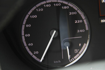 2016款观致3两厢1.6L自动致悦型