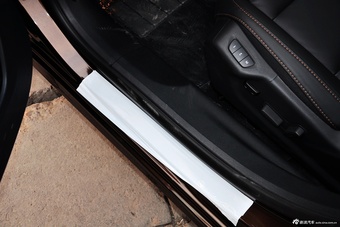 2015款东风标致508自动旗舰版