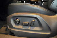 2013款奥迪Q3 35TFSI quattro舒适型