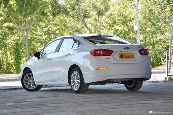 2017款科鲁兹1.4T 自动双离合炫锋版