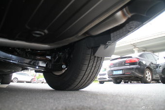 2015款嘉华（进口）2.2T自动豪华版