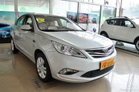 2014款逸动1.6L手动豪华型