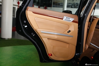 2013款宝利格1.8T手动两驱智汇版