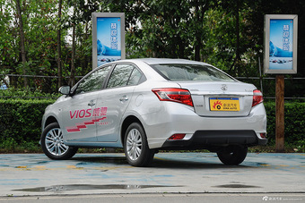 2014款威驰1.5L自动智尊版