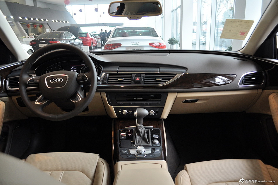 2014款奥迪A6L 35 FSI quattro 豪华型