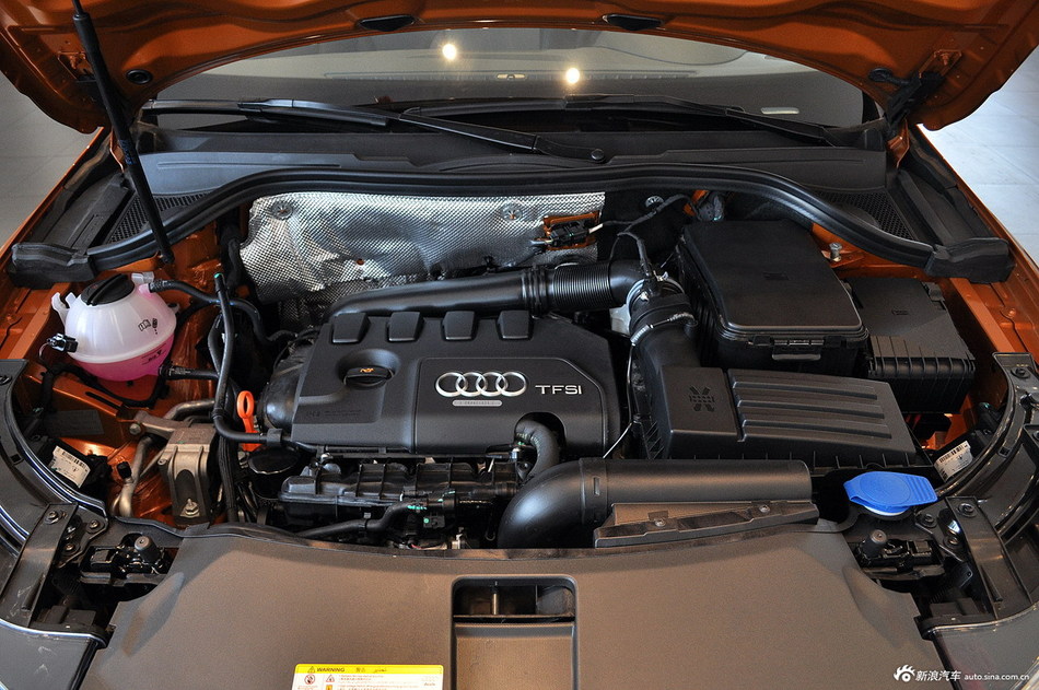 2013款奥迪Q3 35TFSI quattro舒适型