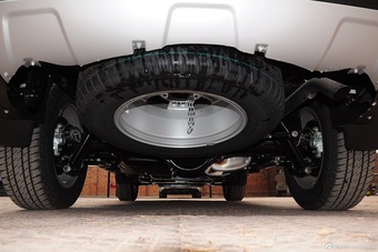 2015款哈佛H5智尊版2.0T手动两驱尊贵型