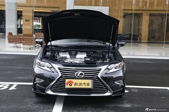 2015款雷克萨斯ES 2.0L自动200精英版