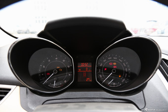 2015款艾瑞泽7 1.6L手动致尚版