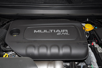 2016款自由光2.4L自动全能版