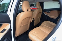 2017款沃尔沃V40 2.0T自动Cross Country T5 AWD 智雅版