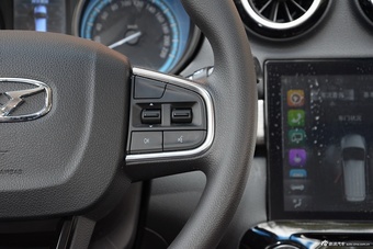 2016款凯翼V3 1.5L手动智联II导航版