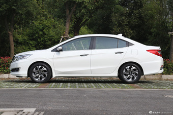 2016款凌派1.8L自动旗舰版