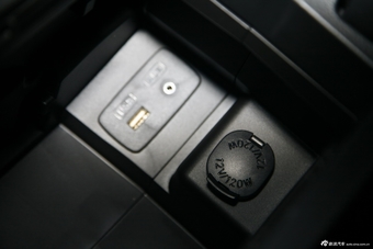 2014款斯巴鲁XV 2.0L精英版