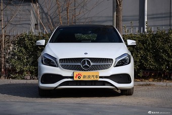 2016款奔驰A级 A200 1.6T自动时尚型