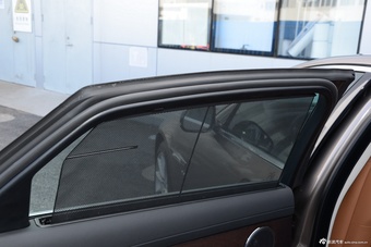 2016款捷豹XJL 3.0L自动SC四驱全景商务版