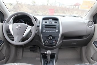 2014款阳光 1.5L自动XV尊贵版图片