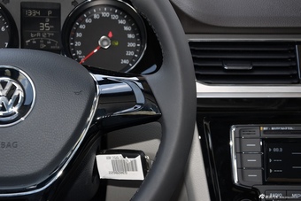 2016款宝来1.4T自动舒适型230TSI