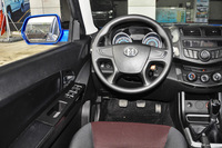 2015款骐铃T7 2.8T手动两驱舒适版标准轴距JE493ZLQ4CB