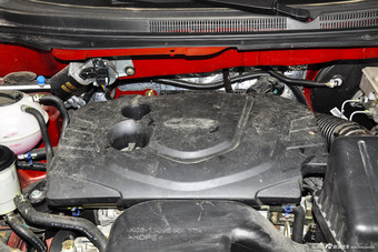 2015款开瑞K50 1.5L手动豪华型