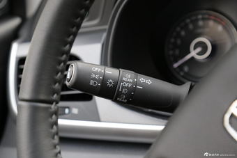 2016款凌派1.8L自动旗舰版