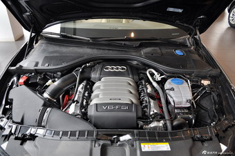2014款奥迪A6L  2.8L自动35FSI quattro豪华型图片