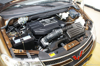 2014款五菱宏光S 1.5L手动豪华型图片