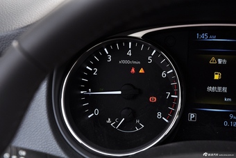 2014款奇骏2.5L XL ITS+NAVI 自动四驱尊享版
