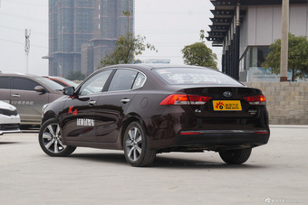 2014款起亚K4 1.6T自动Turbo