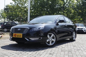 2014款奔腾B70 2.0L手动豪华型