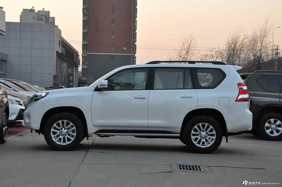 2014款普拉多4.0L VX NAVI