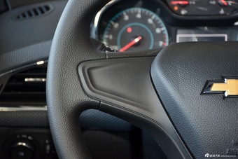 2017款科鲁兹1.5L自动先锋版