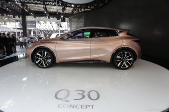 2014款英菲尼迪Q30