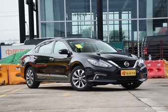 2016款天籁2.5L自动 公爵 XV-VIP旗舰版