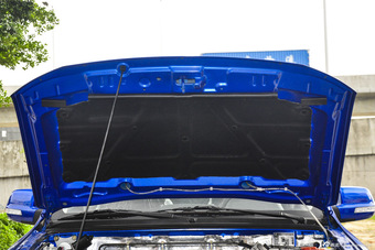 2015款骐铃T7 2.8T手动两驱舒适版标准轴距JE493ZLQ4CB