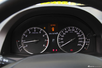 2013款讴歌RDX 3.5L豪华型