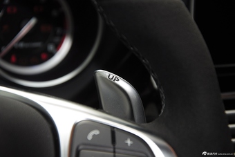 2015款奔驰CLS63 AMG S 4MATIC