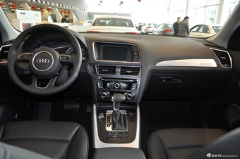 2013款奥迪Q5 40 TFSI技术型图片