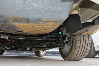 2015款东风风神L60 1.8L自动新享型