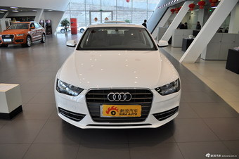 2013款奥迪A4L 30 TFSI 手动舒适型