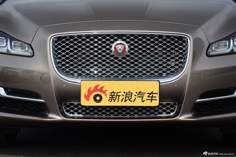 2016款捷豹XJL 3.0L自动SC四驱全景商务版