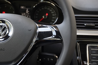 2016款宝来1.6L手动舒适型