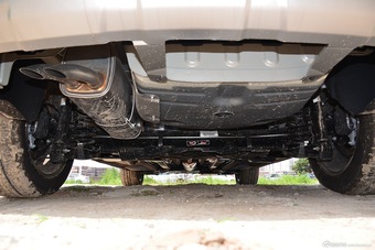 2016款标致3008 1.6THP自动潮流版