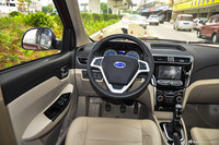 2015款开瑞K50 1.5L手动豪华型