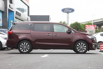 2015款嘉华（进口）2.2T自动豪华版